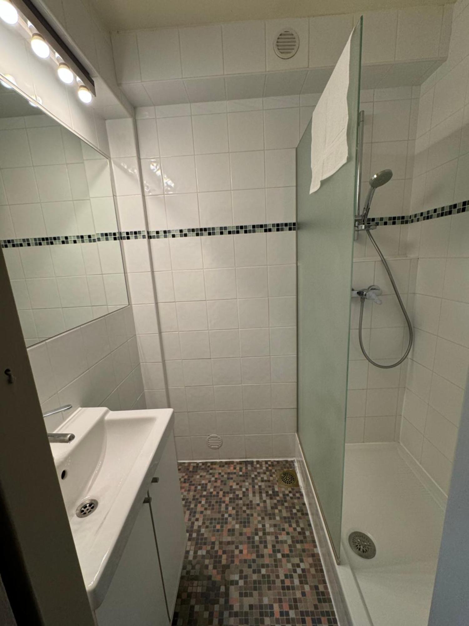 Appartement Au Centre De Valence Studio 5 ภายนอก รูปภาพ